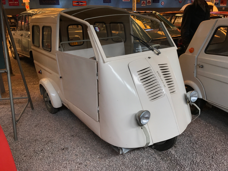 New Map Solyto, a primitive micro truck that was in production into the 70's.